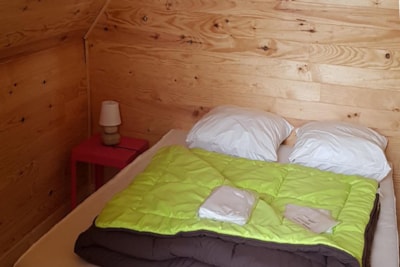 WOOD - 1 Bedroom — 4