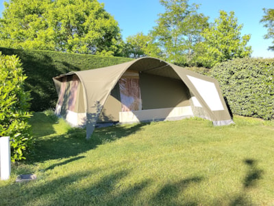 Sezonia Forest Tent
