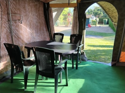 Sezonia Forest Tent