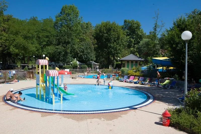 AIROTEL Camping Les Trois Lacs