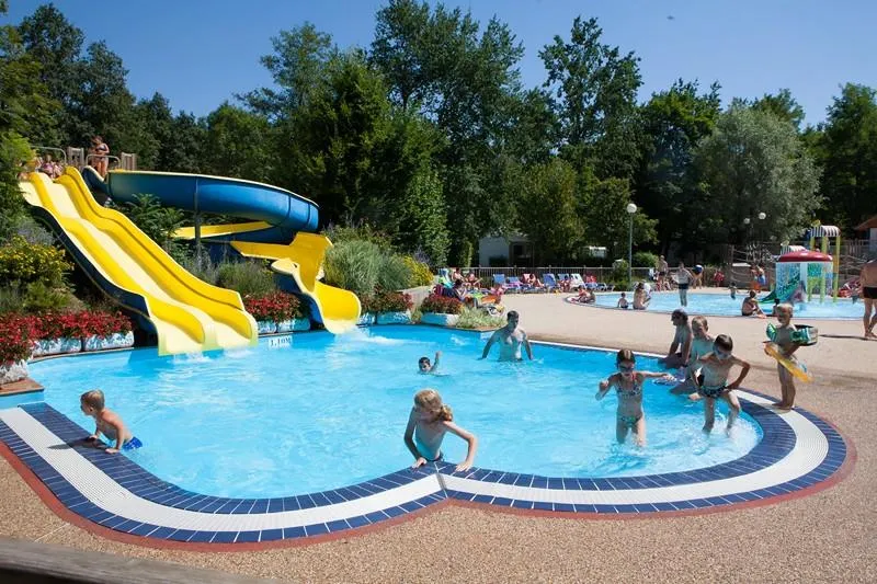 AIROTEL Camping Les Trois Lacs