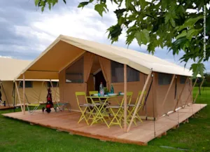 Locatif - Tent(19 m2) - Camping Des 3 Lacs