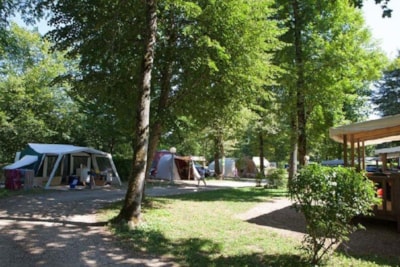 Prime location min 180m2 / tent - caravan-camper