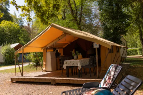 Huuraccommodatie(s) - Tent(19M2) - image n°5 - Camping Des 3 Lacs