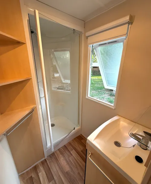 Location - Mobil Home Confort Avec Terrasse Couverte (27.50 M²) - image n°4 - Camping Des 3 Lacs