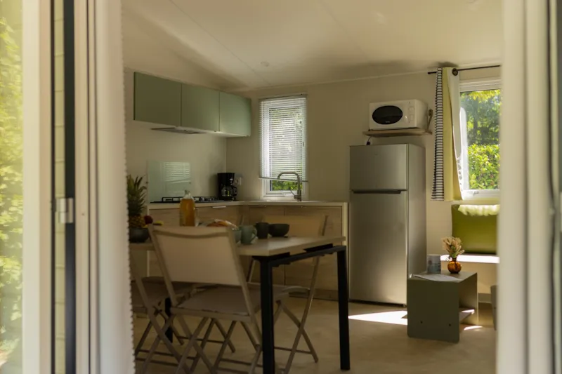 Mobil Home Confort Avec Terrasse Couverte (27.50 M²)