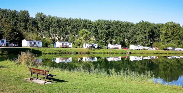 Flower Camping Des 2 Rivières - Camping Direct