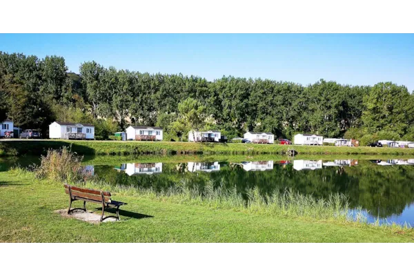 Flower Camping Des 2 Rivières - Camping Direct