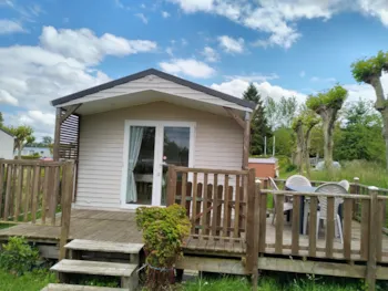 Mietunterkunft - Mobilheim Confort Tv - 1 Schlafzimmer + Halbüberdachte Terrasse - - Flower Camping Des 2 Rivières