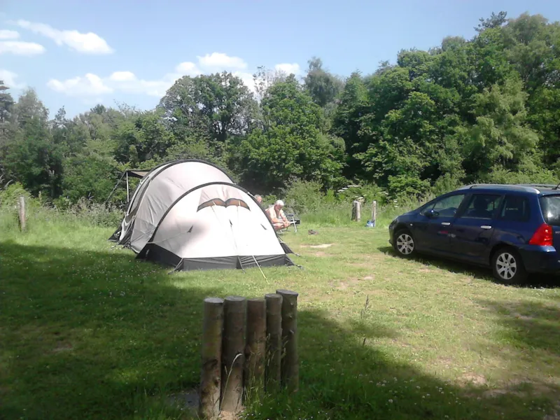 Emplacement Camping