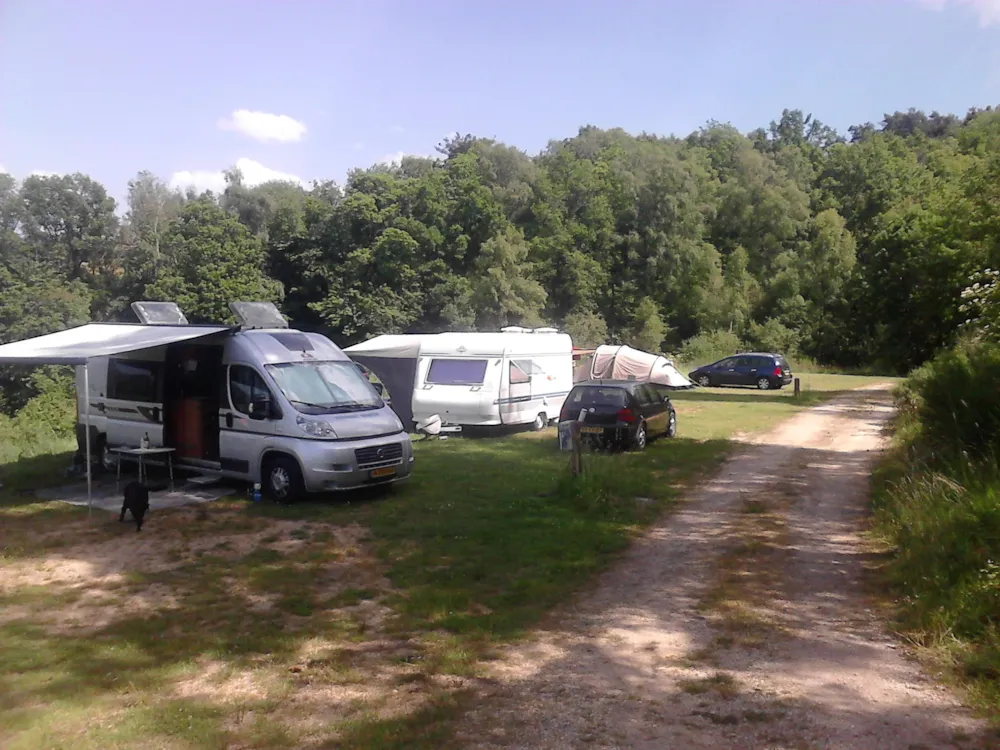 Camping Les Chelles - image n°2 - UniversalBooking