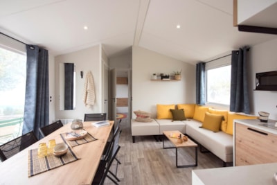 Mobile home, 4 bedrooms, 2 shower rooms, 2 WCs