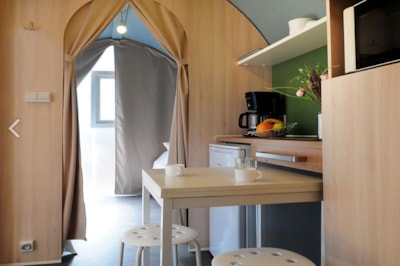 Coco sweet 17 m² (2 rooms) + terrace (without toilet blocks) side étang — 2
