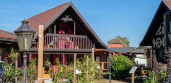 Mietunterkunft - Elsässisches Chalet - 2 Zimmer - Camping Les Castors
