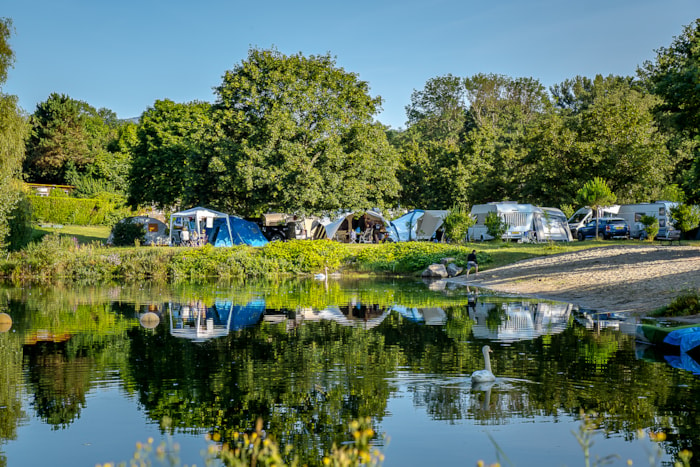 Emplacement : Avec Eau + Écoulement