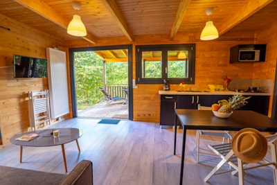 Cottage - 2 Bedrooms au Bord de l'Eau