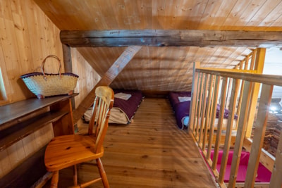 Log Cabin Grand Ballon