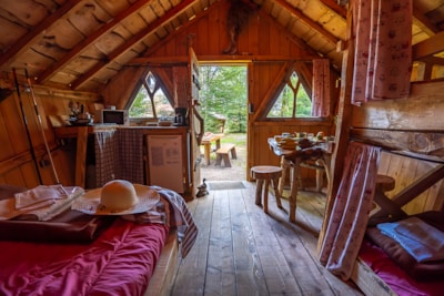 Cabin Gretel