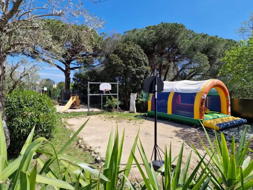 Camping la Provençale