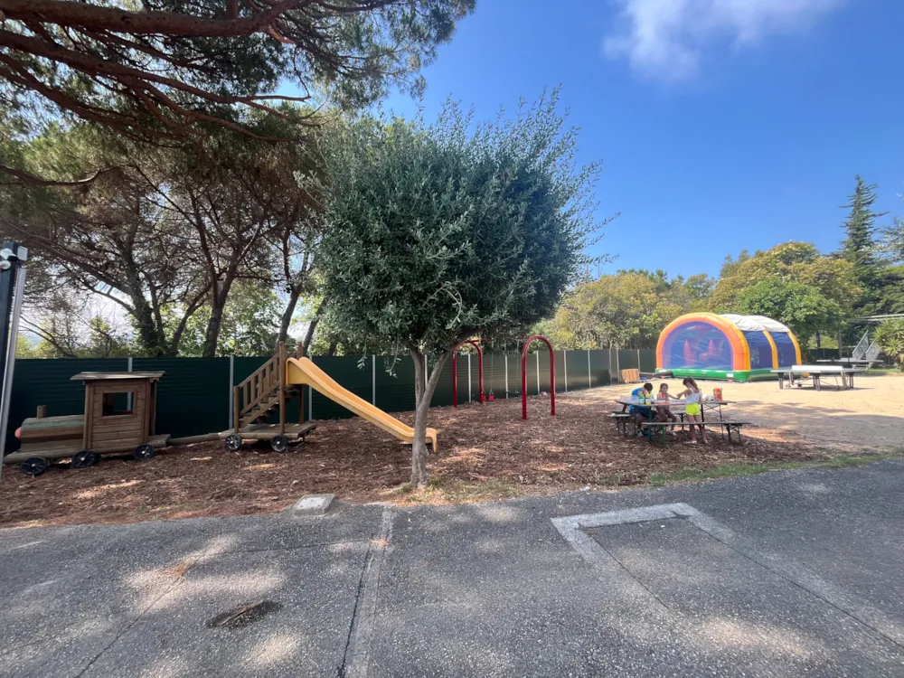 Camping la Provençale