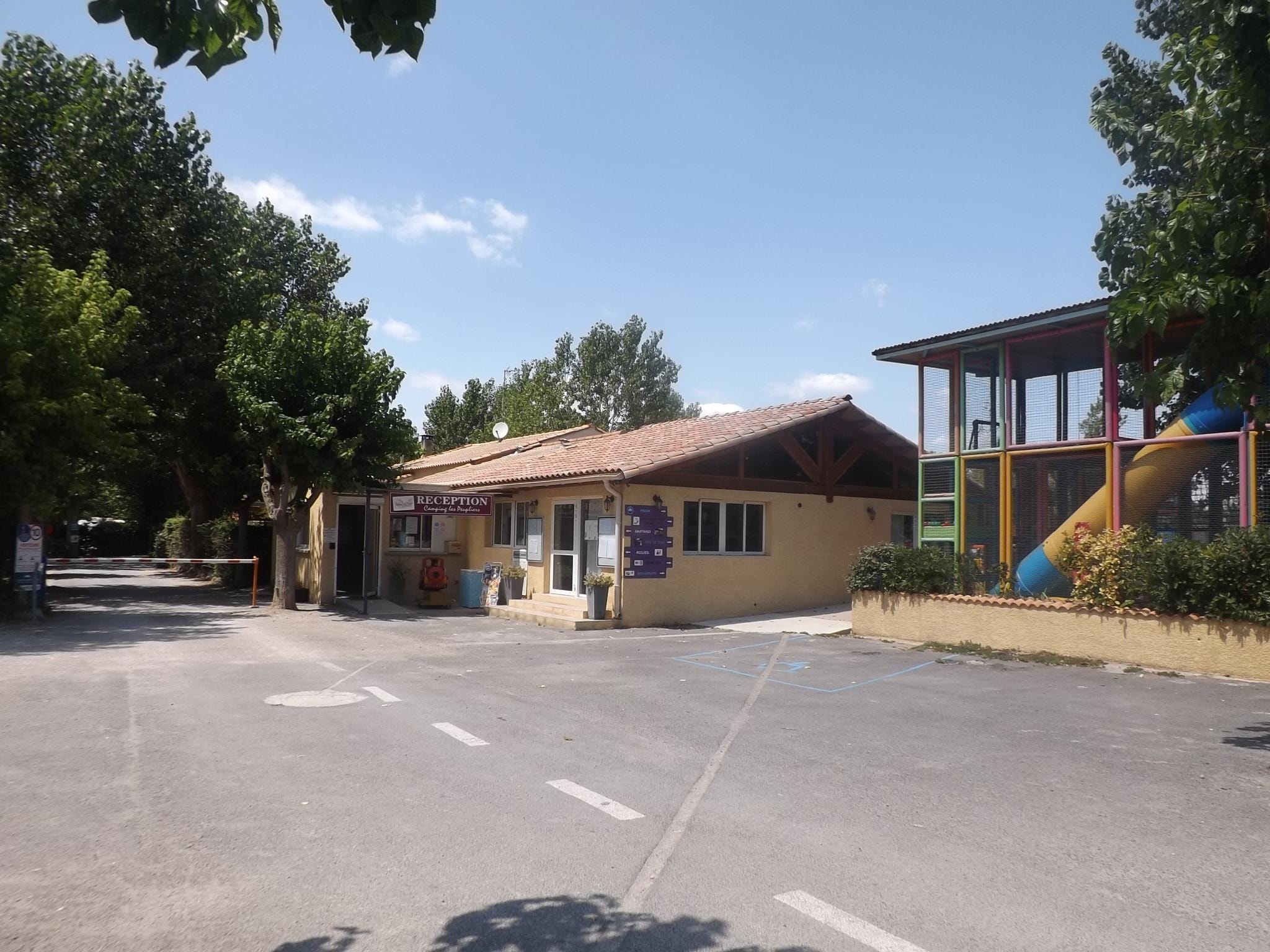 Camping Les Peupliers — Photo 3