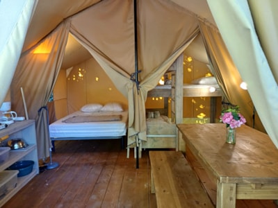 Ecolodge — 2