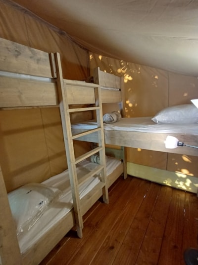 Ecolodge — 4