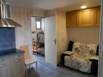 Mietunterkunft - Ferienwohnungen 1 - 24M² / 1 Zimmer - Terrasse - Camping Le Palais de la Mer