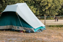 Kampeerplaats(en) - Emplacement Nature - Camping Chez Gendron