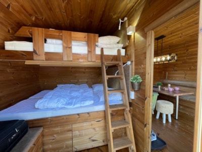 Chalet Fade