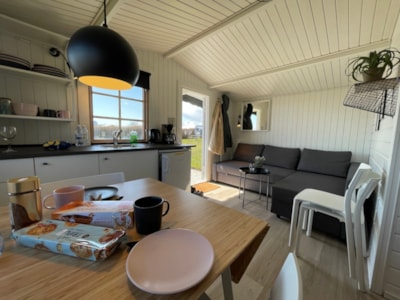 Log Cabin