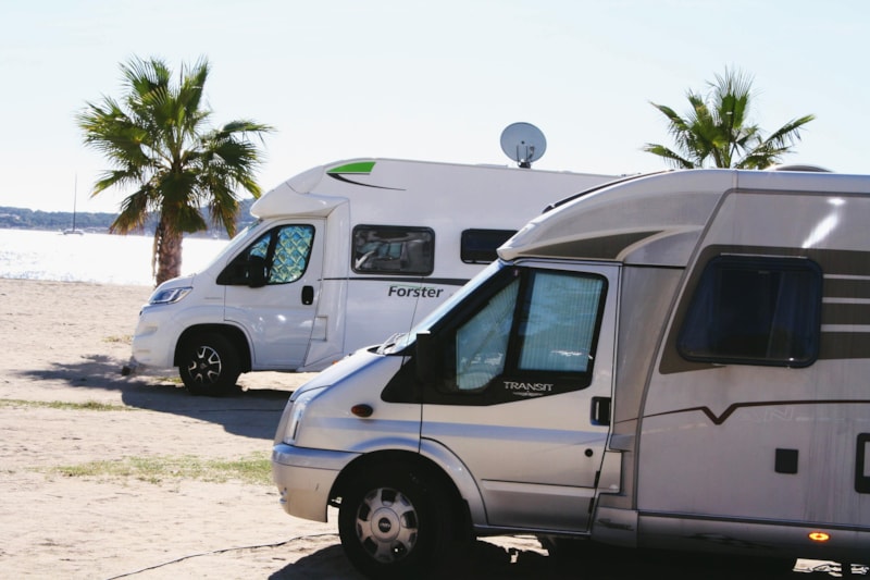 Piazzola Confort Mare, File intermedie