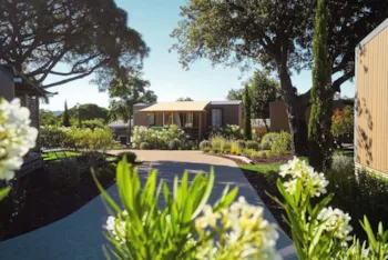 Location - Mobil-Home Prestige Côté Vignes Jacuzzi - Arrivée Dimanche - Camping des Mûres