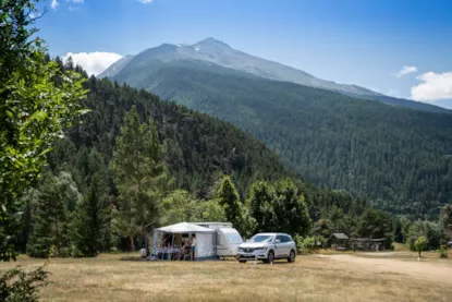 Winter Pitch With Electricity