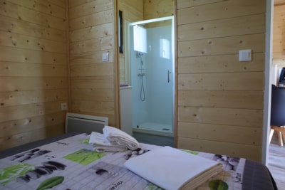 CHALET PREMIUM 2 air-conditioned rooms -35m2+terrace 17m2-Cleaning*, linen, towels included
