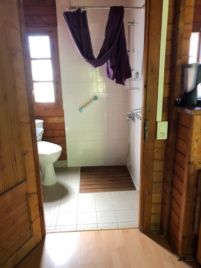 CHALET PMR COMFORT 1 room  air-conditioned  - 35m2 + covered terrace of 14m2 - HOUSEHOLD INCLUDED*