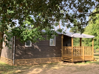 BUNGALOW 2 -  2 bedrooms air conditioned - 31m2 with  covered terrace - HOUSEHOLD INCLUDED*