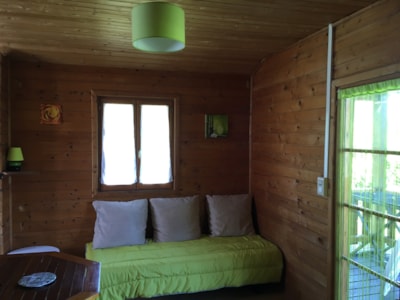 CHALET 2 bedrooms air-conditioned CONFORT - 35m2 - covered terrace of 14m2 - HOUSEHOLD INCLUDED*