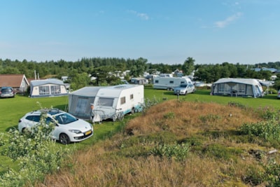 Comfort pitch with private sanitary