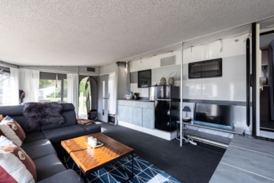 Luxury caravan
