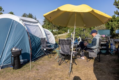 Comfortplace min. 100-150 m2 with electricity, water and drain