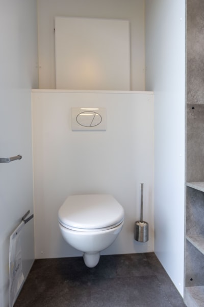 Comfort pitch with private sanitary