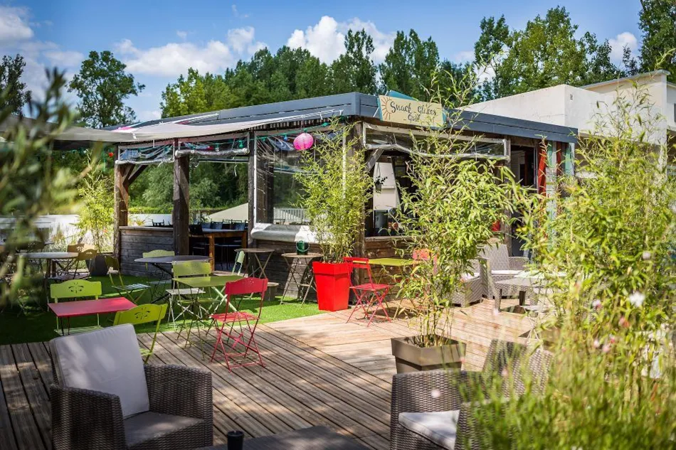 Flower Camping Le Soleil des Bastides