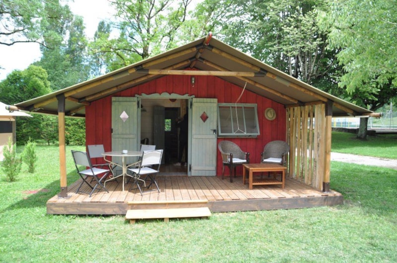 Schwedische Hütte Confort 25m² 2 zimmer + überdachte Terrasse