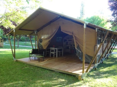 Lodge Safari Standard 35m² 2 bedrooms + sheltered terrace 10m² + WC