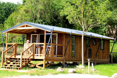Lodge VIP Premium 32m² 2 bedrooms + sheltered terrace 11m² + with air-conditioning