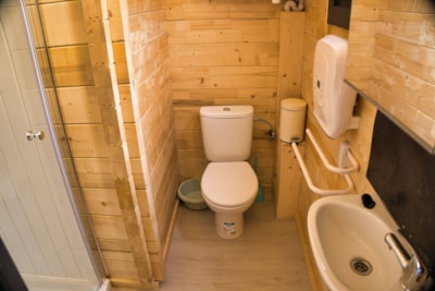 Chalet Confort 27m² 1 bedroom - 2 bathrooms + sheltered terrace + Air co + Plancha