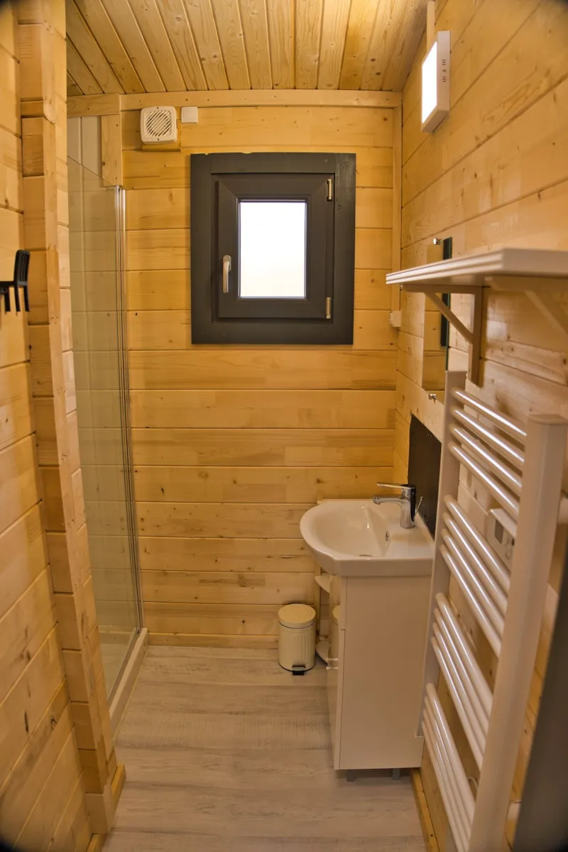 Chalet Premium 35M² 2 Chambres + Terrasse Couverte + Lv + Clim + Plancha