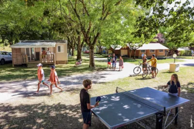 Camping Le Soleil des Bastides - Occitanien