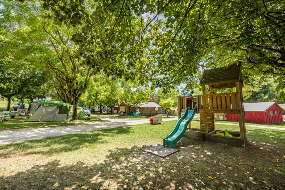 Flower Camping Le Soleil des Bastides